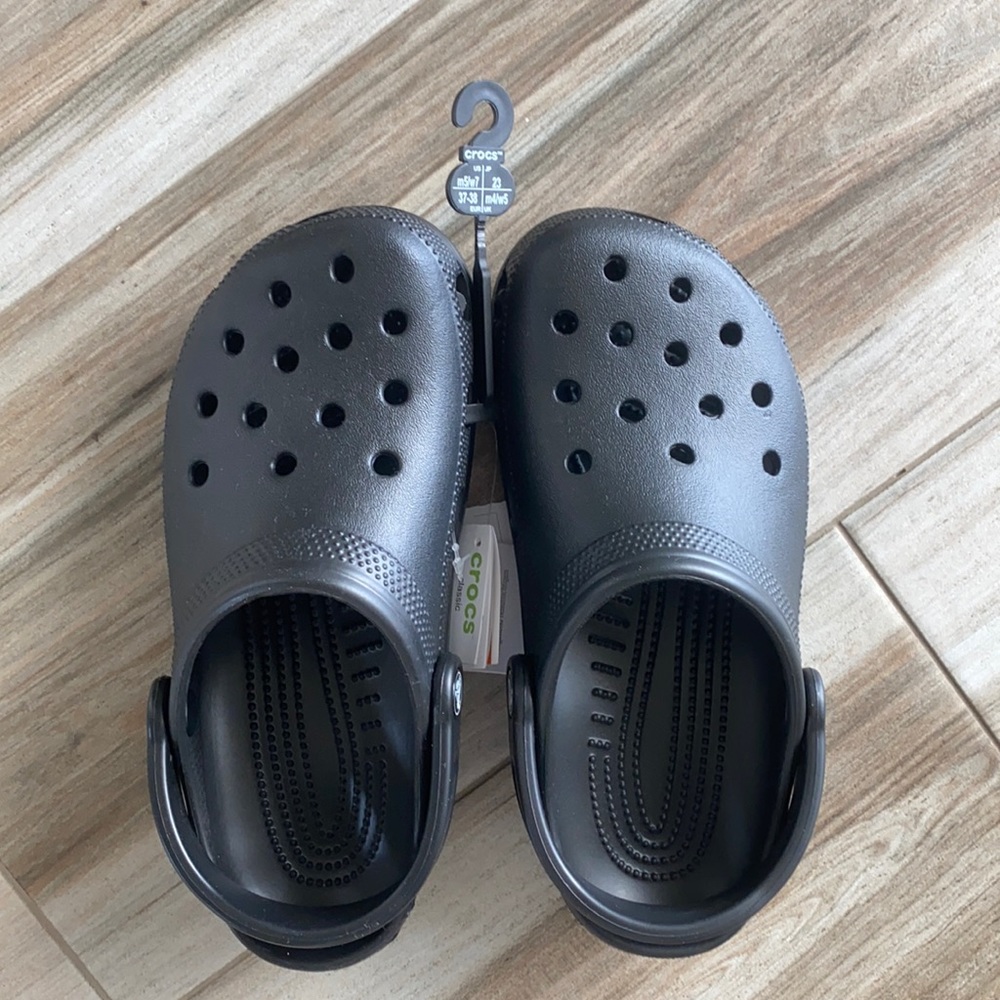 Croc Classic Clog -Black - M5/W7